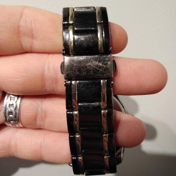 George Mens Watch - Picture 5 of 5